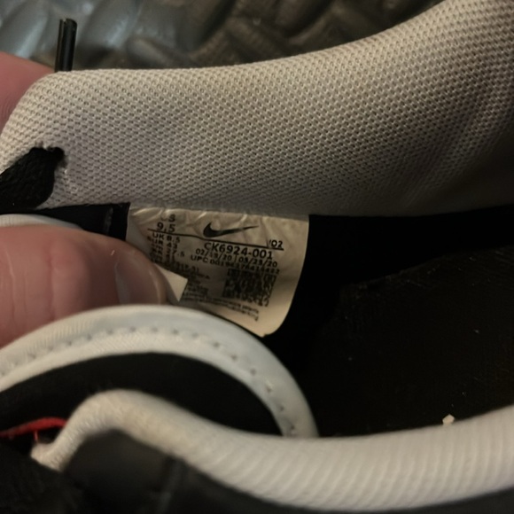 Custom airforces - Picture 3 of 3